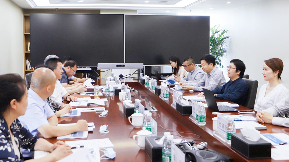陇南市委常委、常务副市长漆文忠到访MK体育健康集团